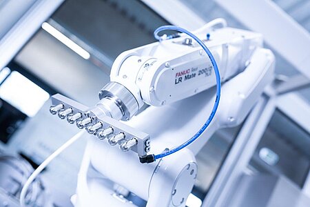 Automatic COC Syringe Production